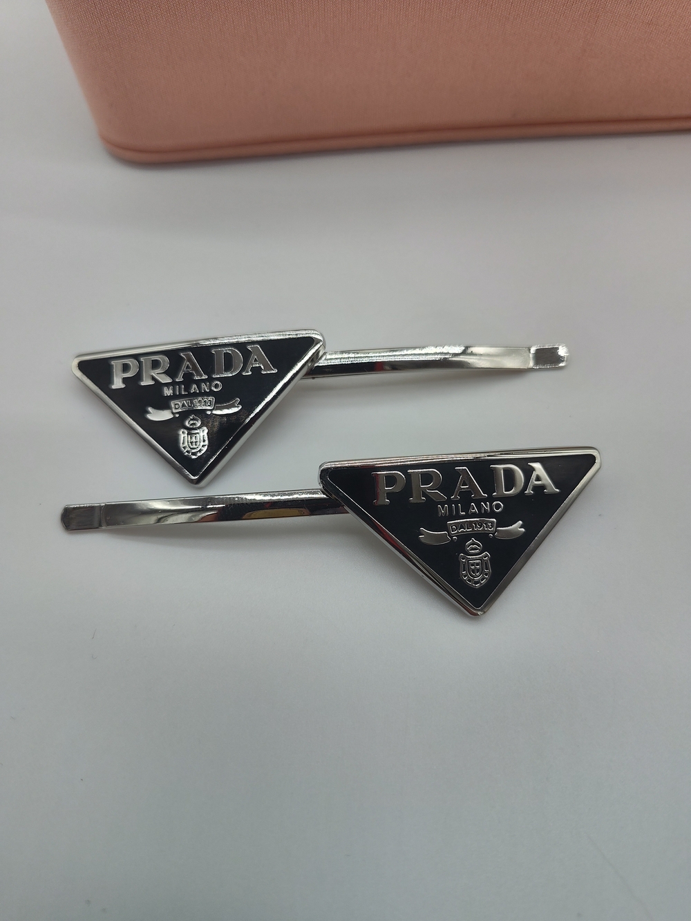 PRADA Beauty Train Case Vanity Storage Box Hair Clips Pink Black Travel NWOT - Picture 3 of 11